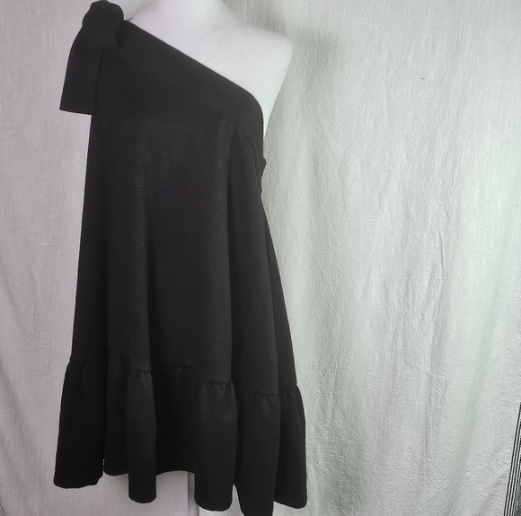 Free People Avery One Shoulder Black Mini Dress Sz M Ruffle Hem,Pockets - Picture 1 of 14